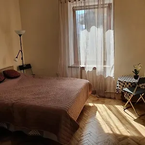 Апартаменты Котлярська 1, Львов