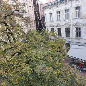 Проживание в семье In The Center Of, Львов